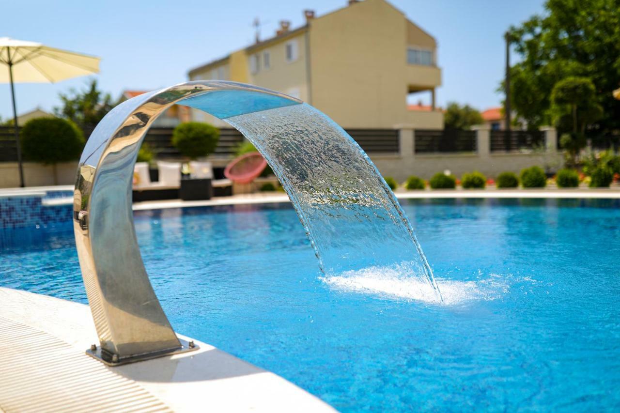 ביוגראד נה מורו Apartments Tony מראה חיצוני תמונה